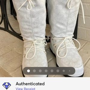 Authenticated Gucci Snow Boots